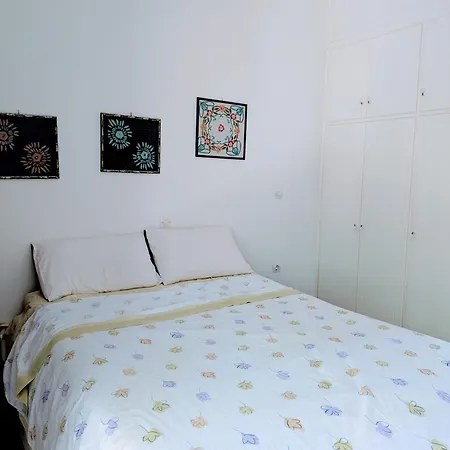 With Cute Garden Space Apartamento Nydri (Lefkada)