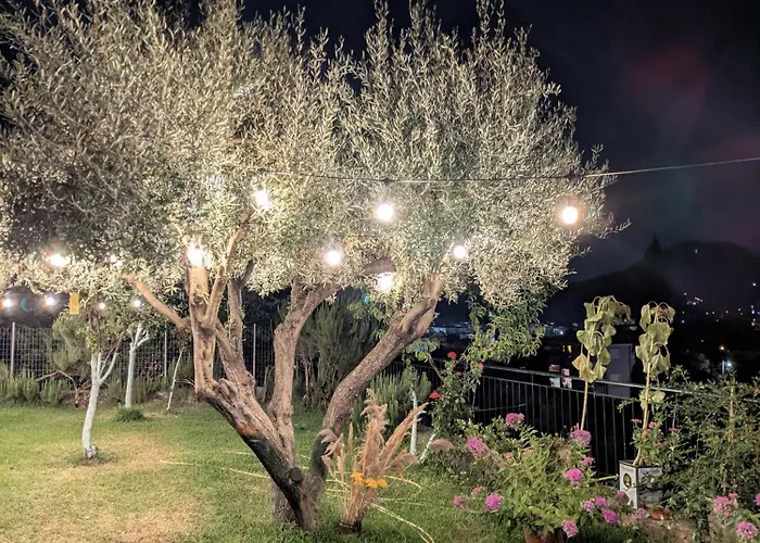 Διαμέρισμα With Cute Garden Space Νυδρί